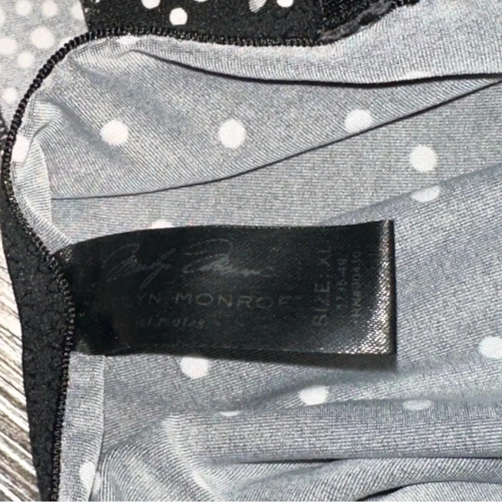 Victoria’s Secret Marilyn Monroe Black and White Polka Dot Slip Dress XL